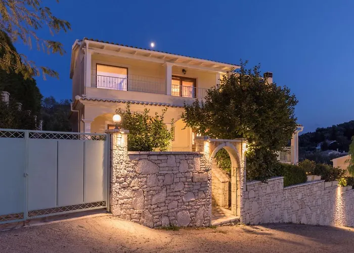 Kassiopi View Villas-Corfu-Villa Eleni,4 Bedrooms,Large Private Pool,Prime Location