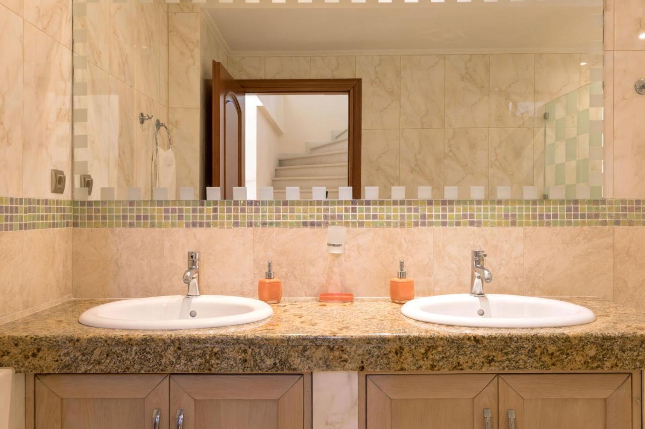 Villa View Villas-corfu-villa Eleni,4 Bedrooms,large Private Pool,prime Location Kassiopi
