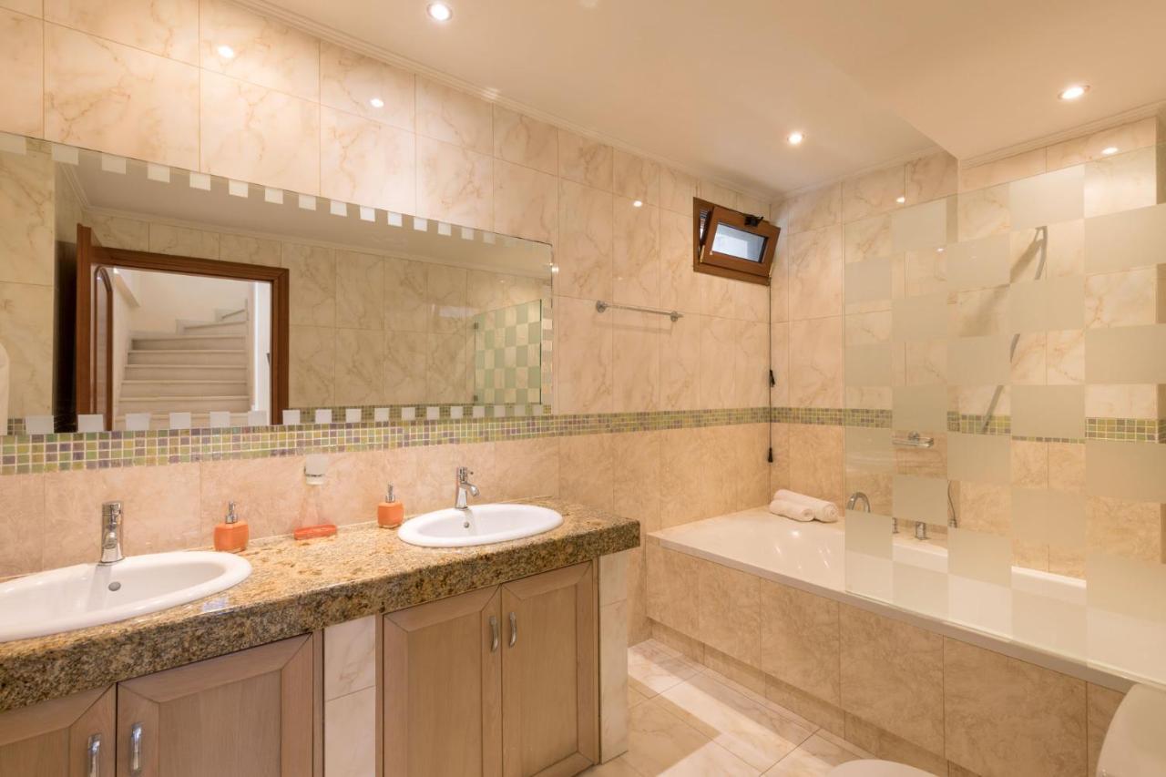 View Villas-corfu-villa Eleni,4 Bedrooms,large Private Pool,prime Location