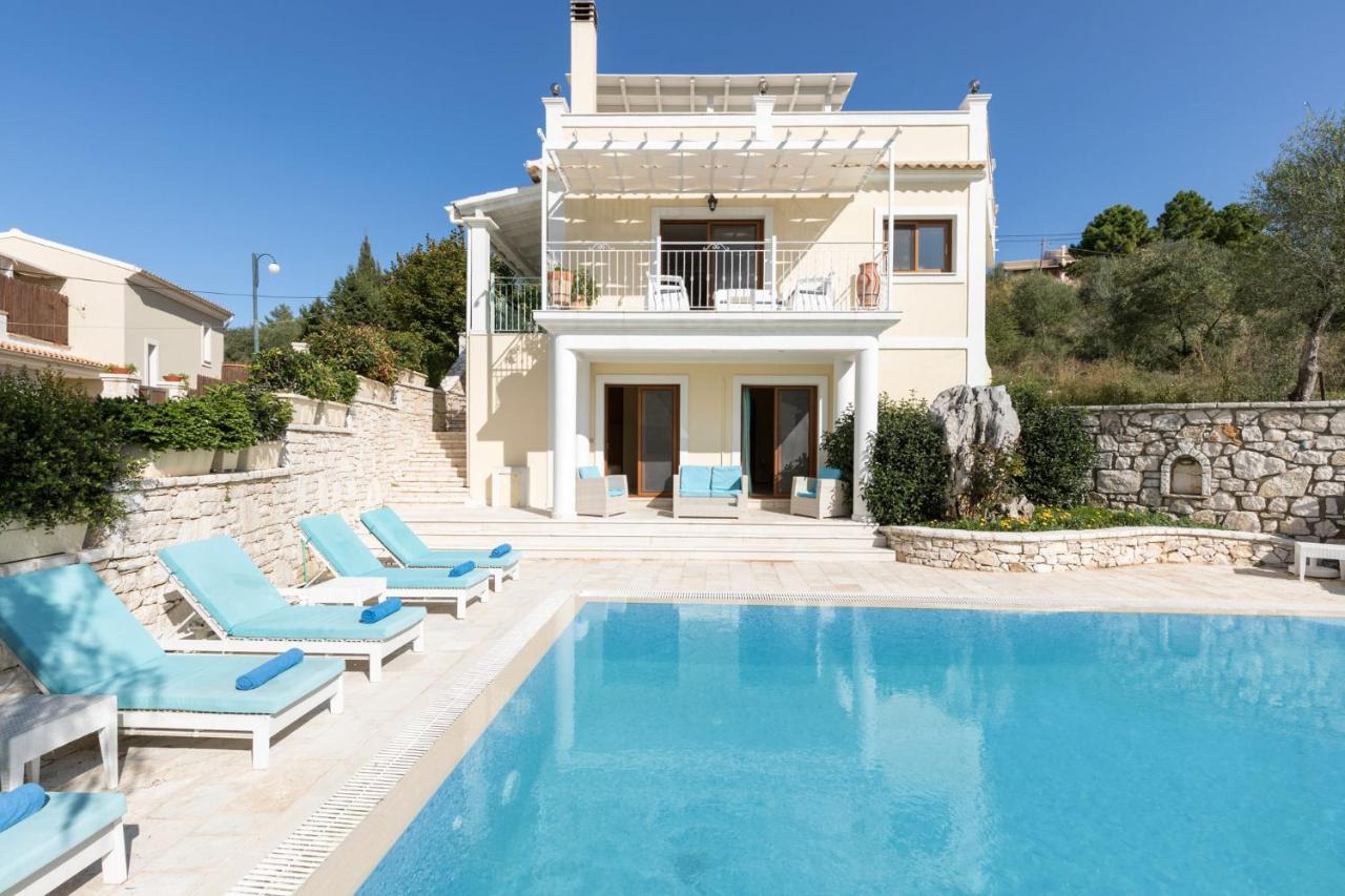 Villa View Villas-corfu-villa Eleni,4 Bedrooms,large Private Pool,prime Location Kassiopi