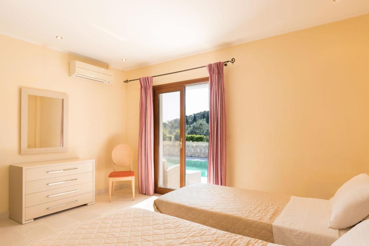 View Villas-corfu-villa Eleni,4 Bedrooms,large Private Pool,prime Location *