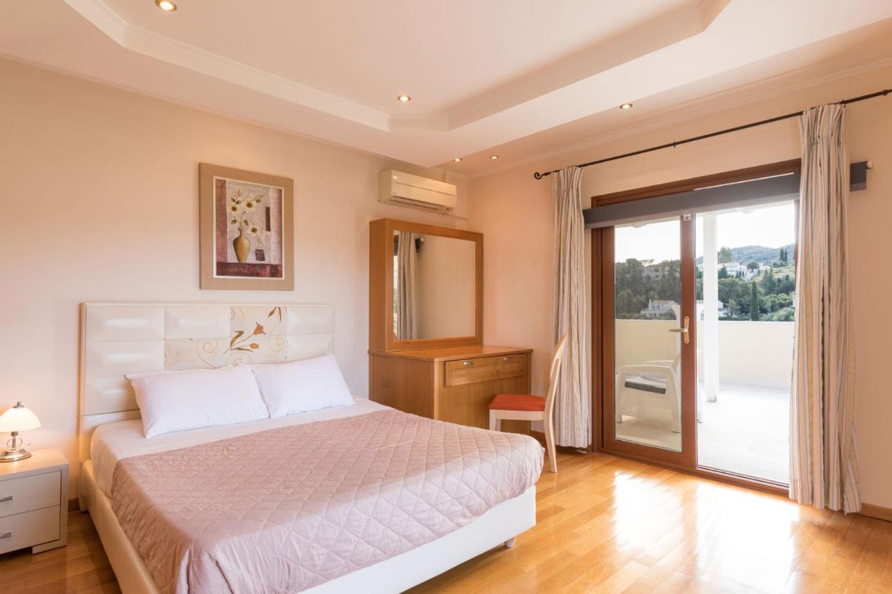 View Villas-corfu-villa Eleni,4 Bedrooms,large Private Pool,prime Location * Kassiopi
