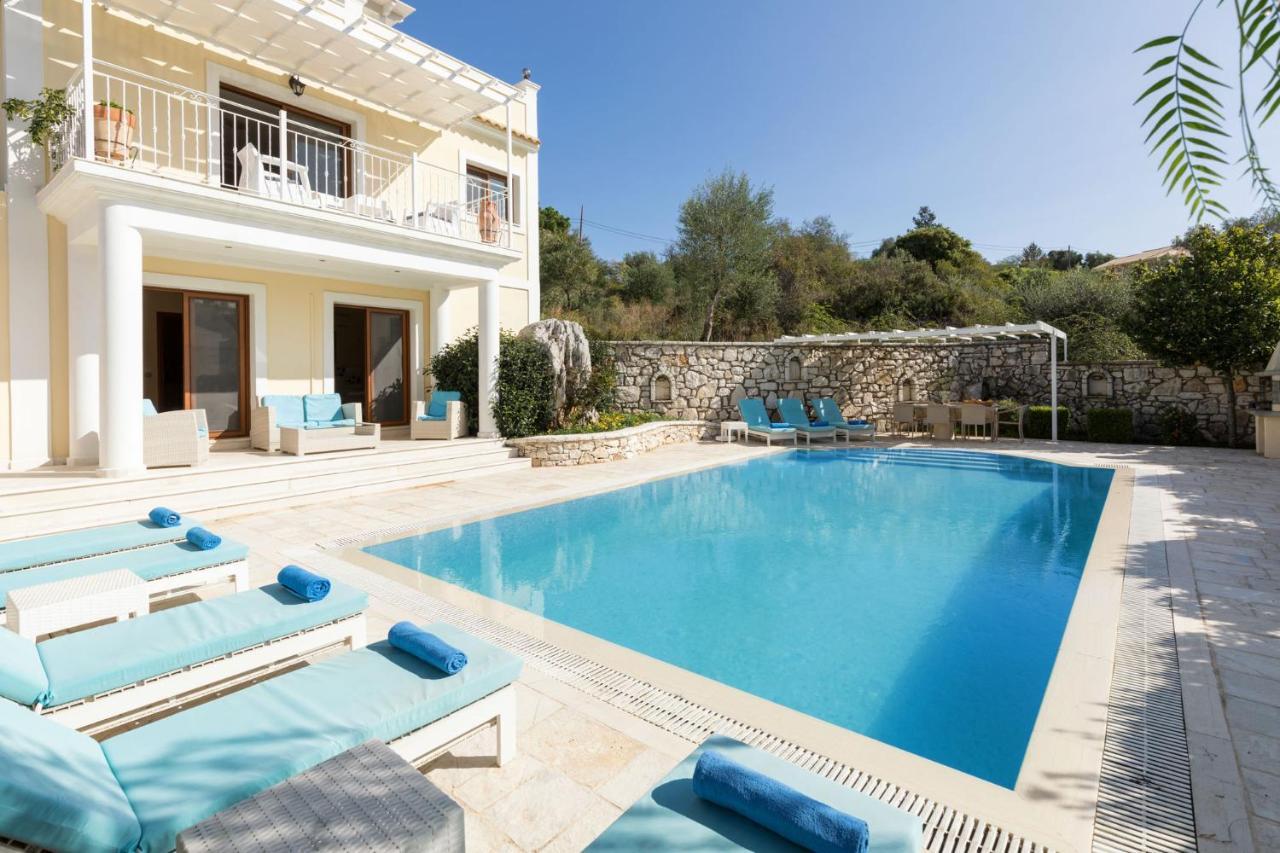 View Villas-corfu-villa Eleni,4 Bedrooms,large Private Pool,prime Location Kassiopi